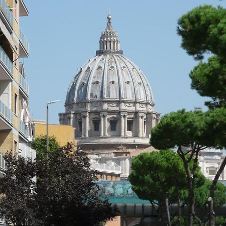 B&B Alla Cupola Di San Pietro Roma Exterior foto
